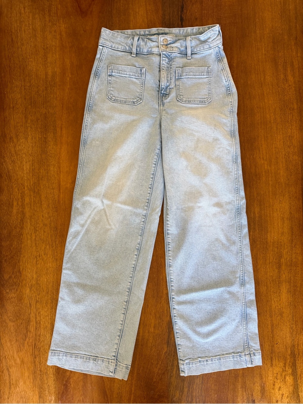 Old Navy Light Wash Wide Leg Jeans - Size 4